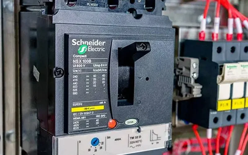 کلید اتوماتیک چیست